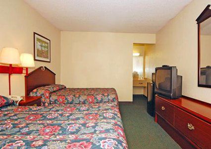 Inn Quality - West Ashley 2*
