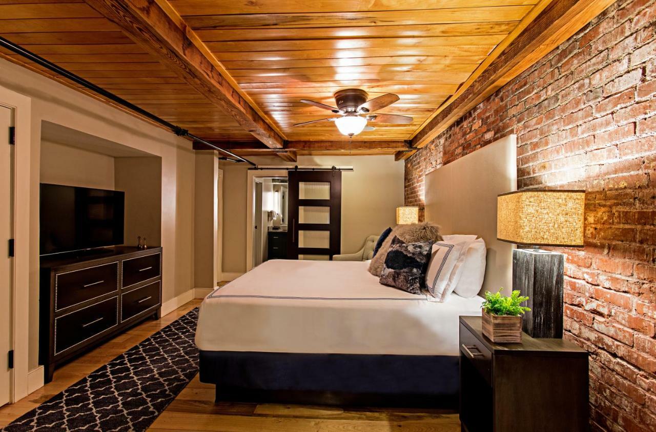 The Restoration 4* Charleston