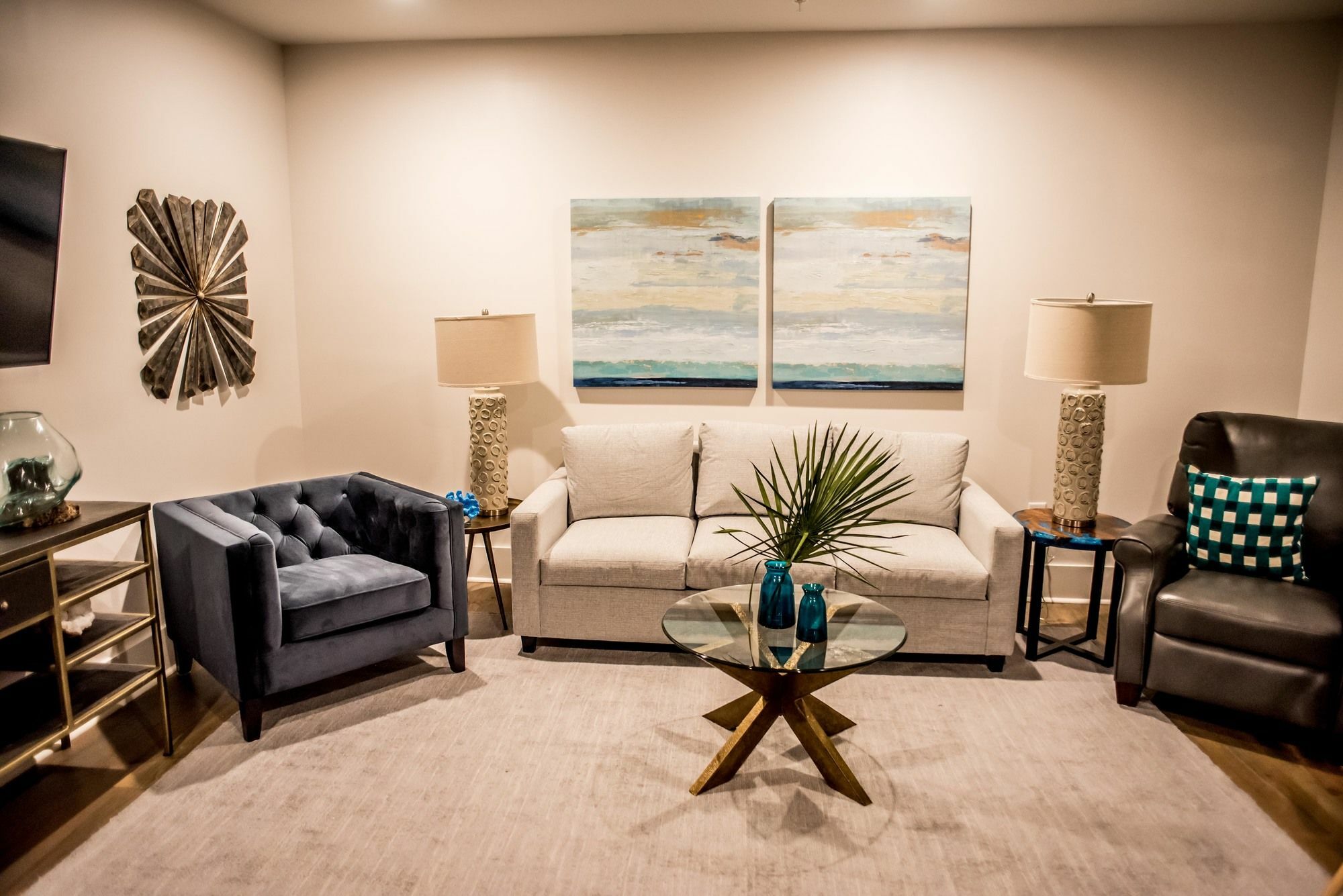 493 King Two Bedroom Suites