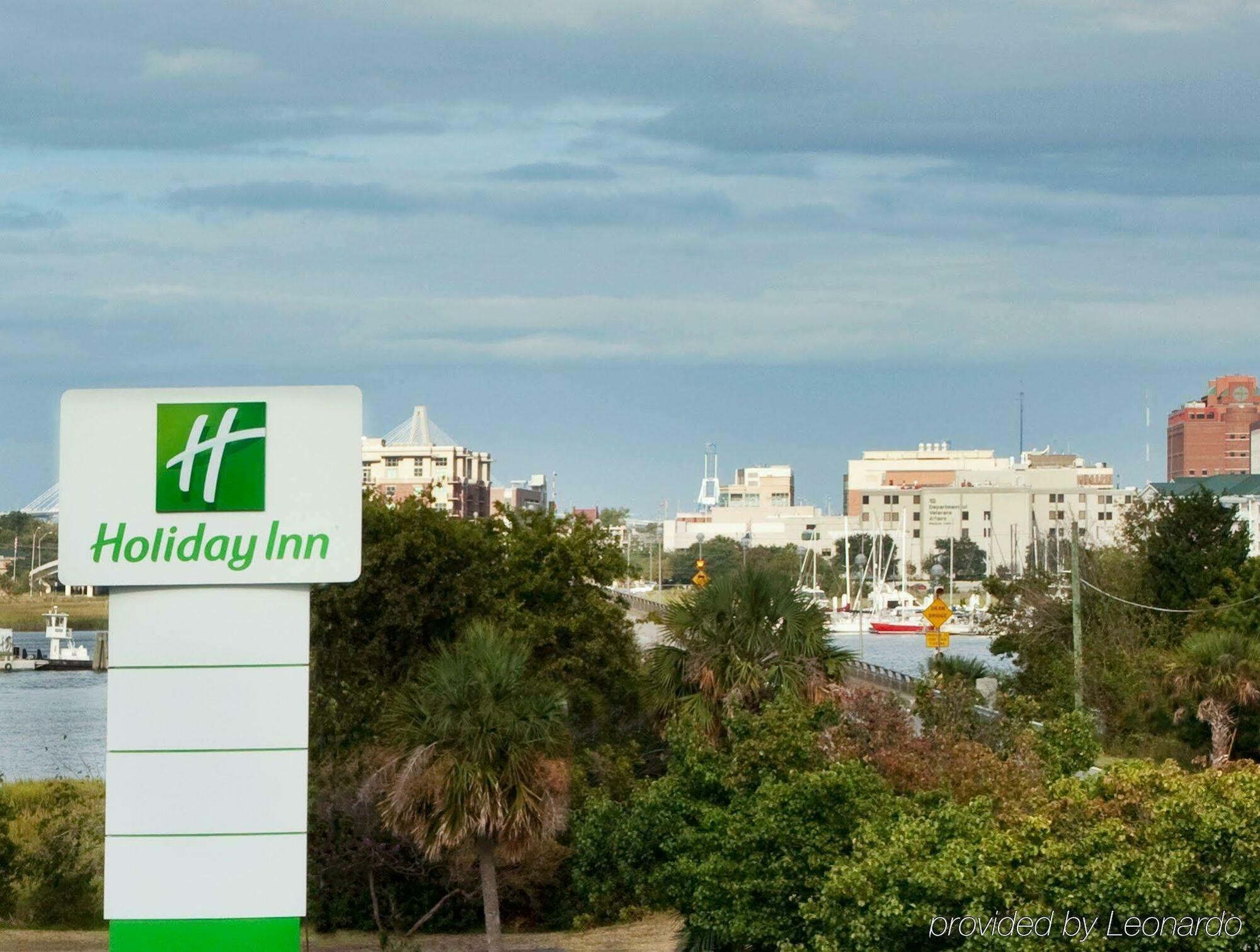 Charleston-riverview By Ihg 3*