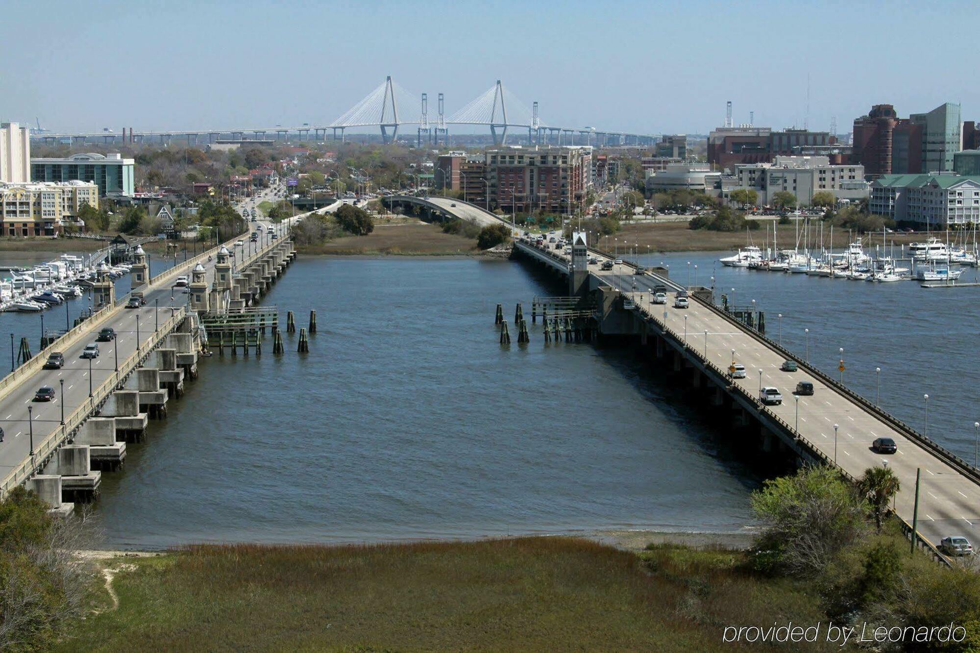 Charleston-riverview By Ihg Hotel Charleston