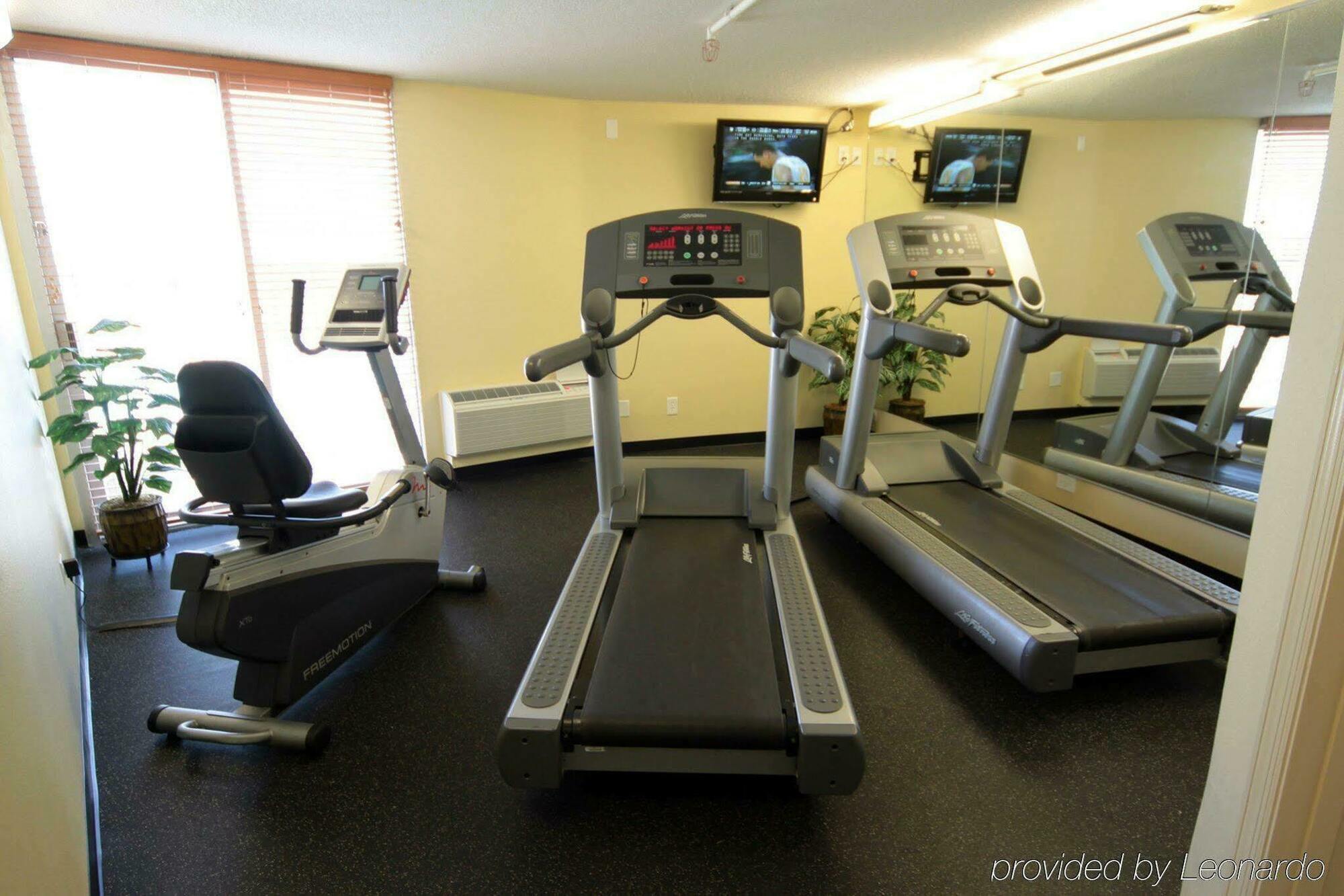 Hotel Charleston-riverview By Ihg 3*
