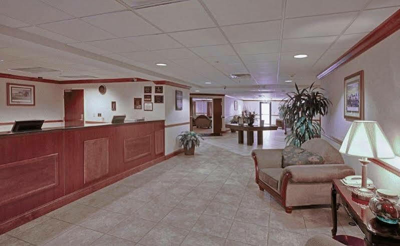Clarion Pointe - West Ashley 2* Charleston