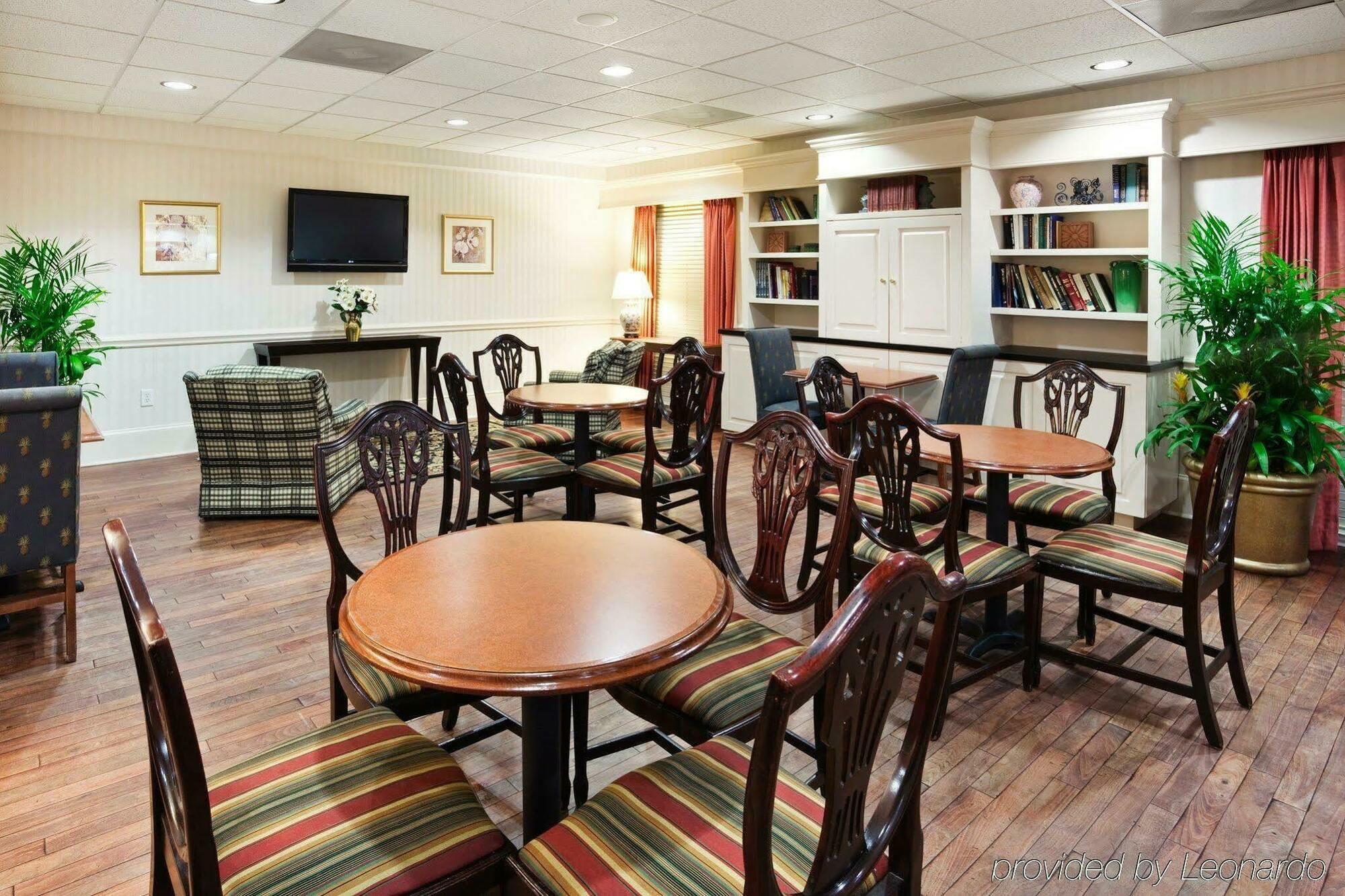 Hotel Express Us Highway 17 & I-526 By Ihg