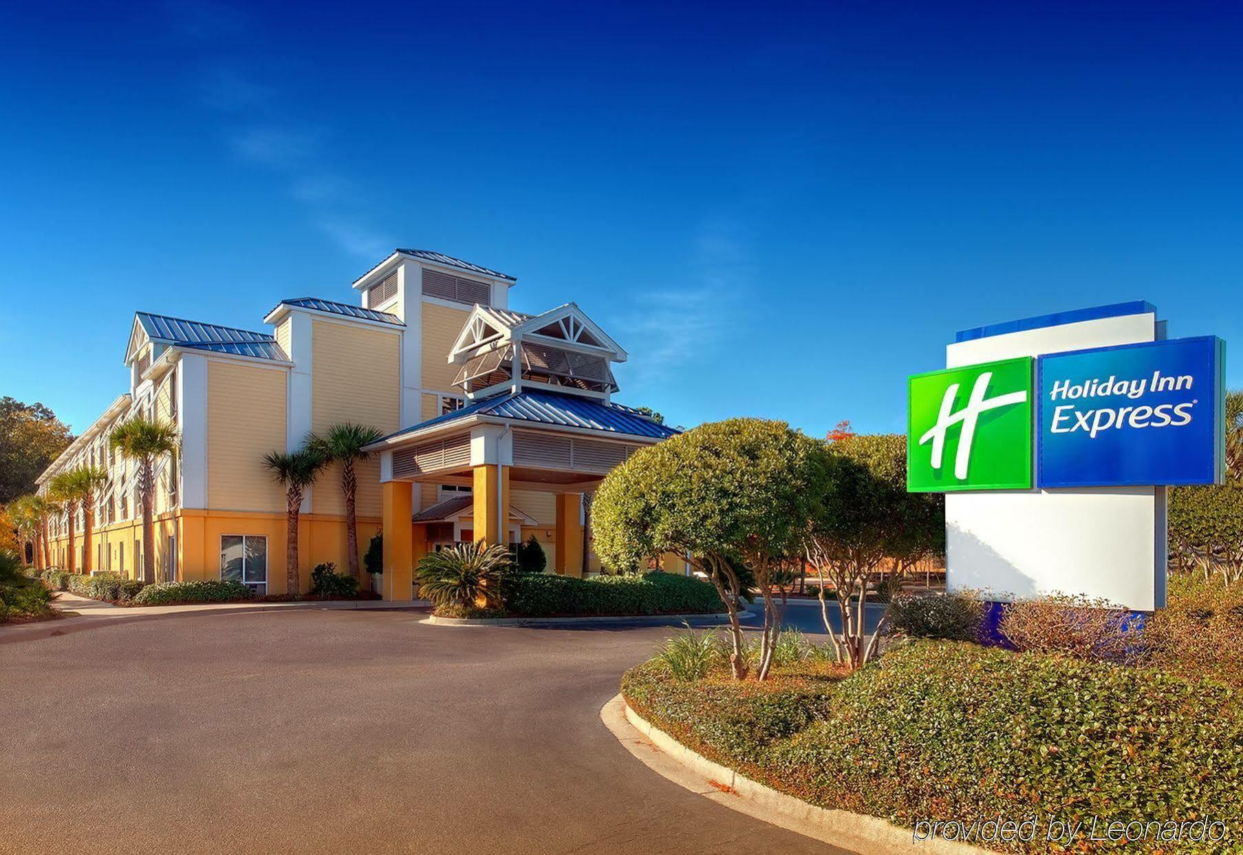 Express Us Highway 17 & I-526 By Ihg 2*