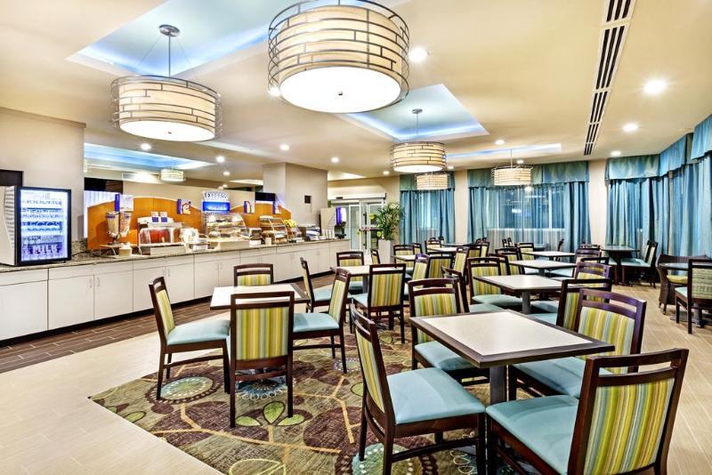 Express & Dwtn -westedge By Ihg Hotel Charleston