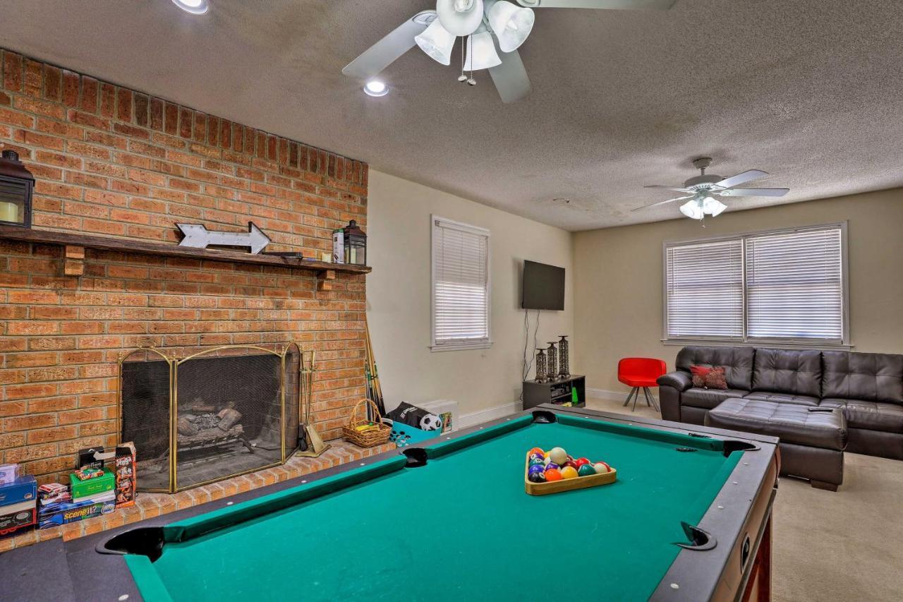 Holiday home Mt Pleasant House With Screened Patio And Pool Table! *