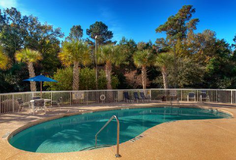 Hotel Express Us Highway 17 & I-526 By Ihg