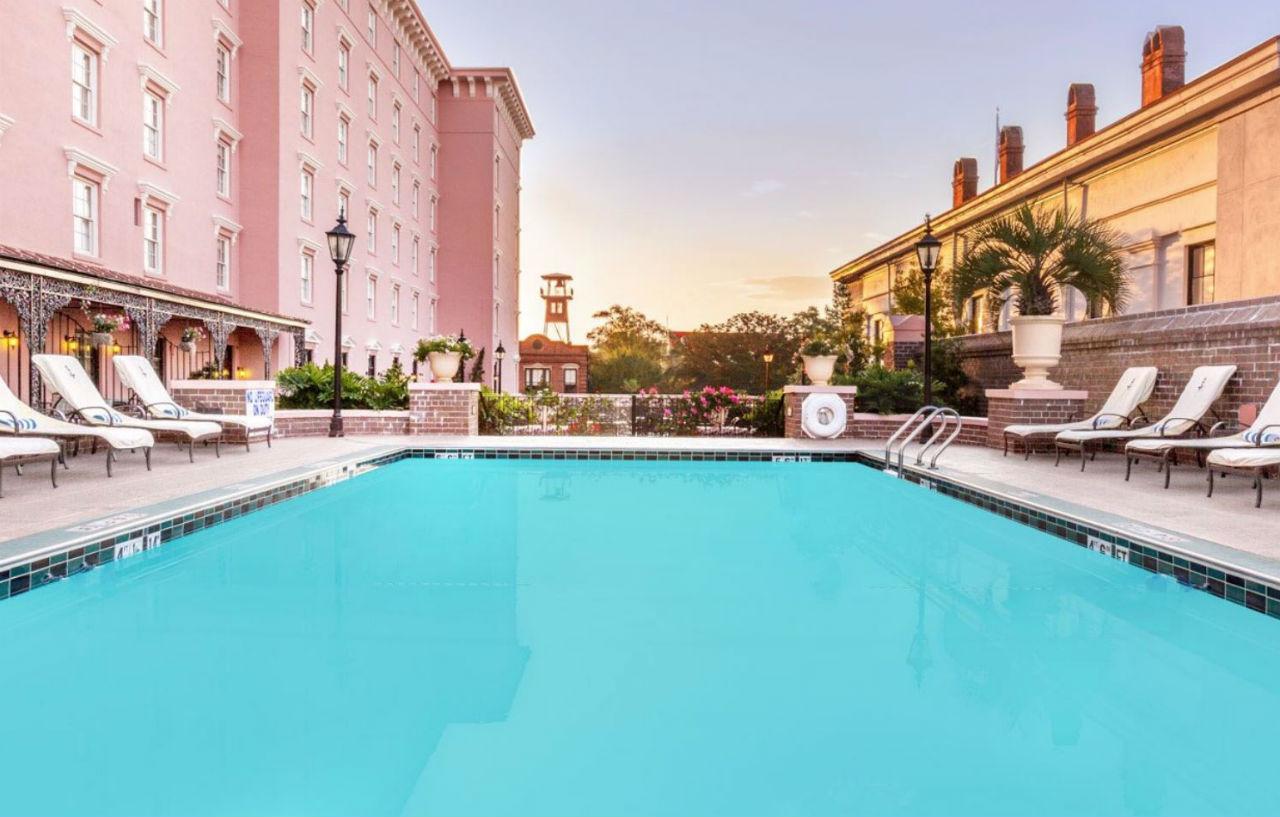 Mills House Charleston, Curio Collection By Hilton Hotel Charleston