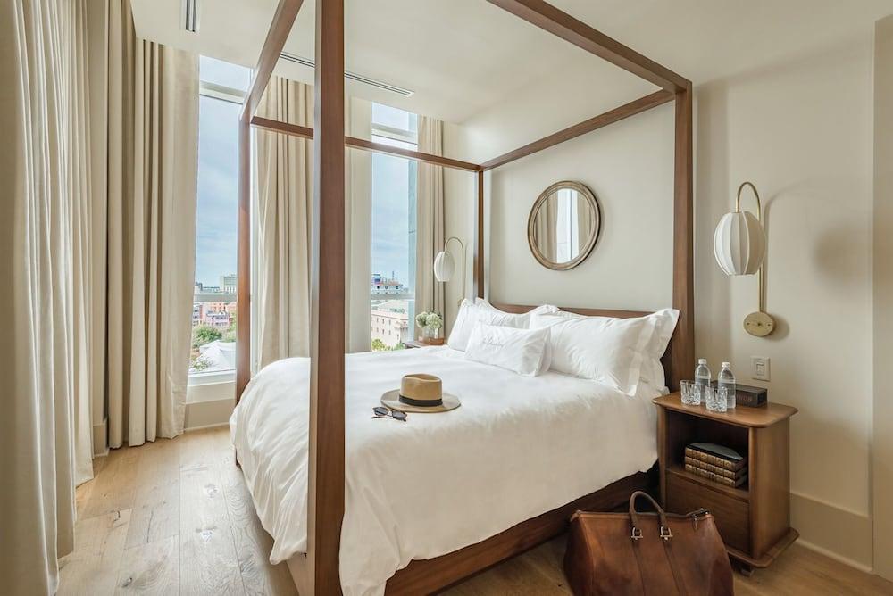 The Dewberry Hotel