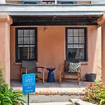 Unique & Charming 1 Bedroom One Block To King St