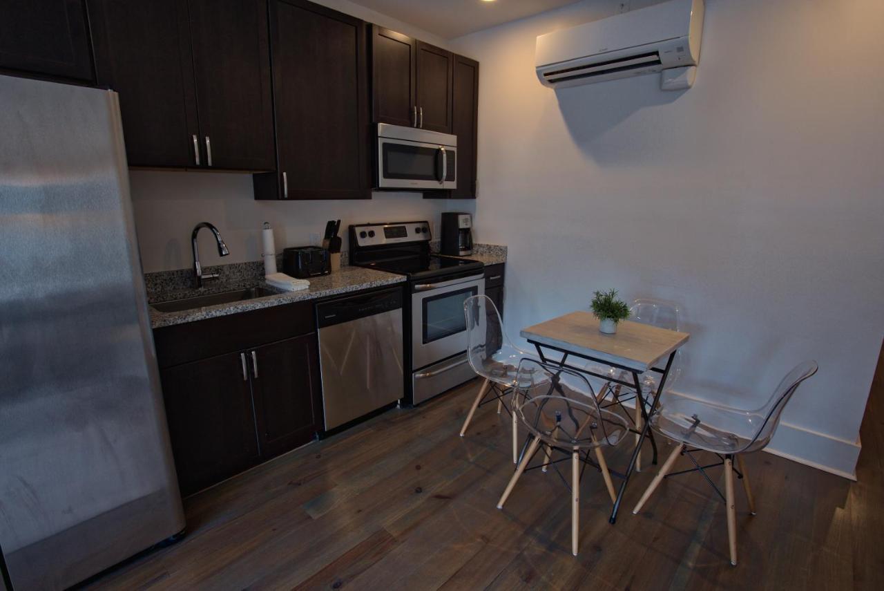 Hotel 493 King Two Bedroom Suites Charleston