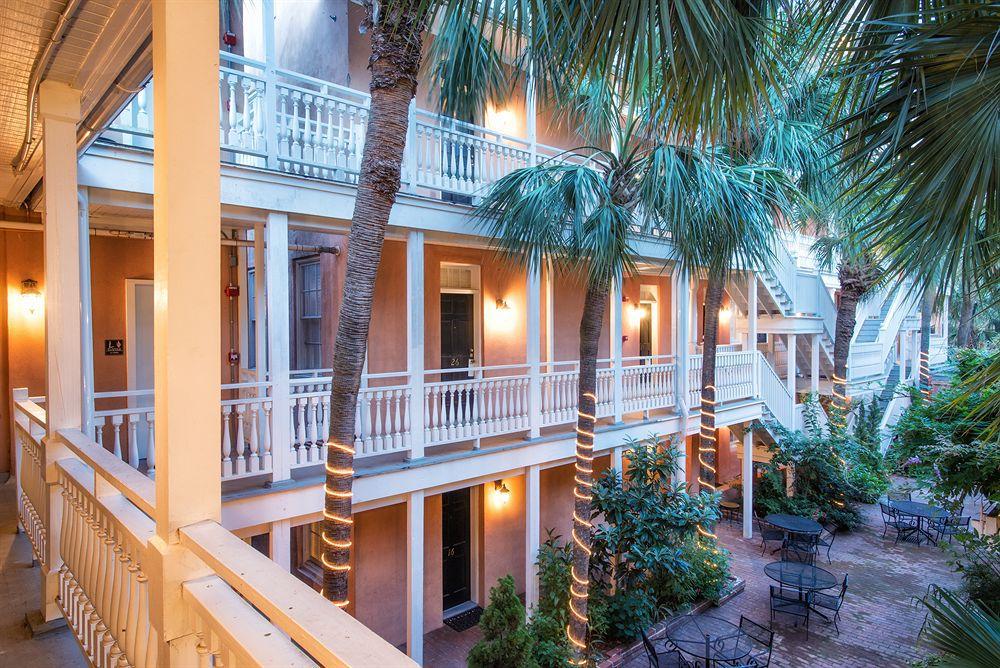The Elliott House 4*