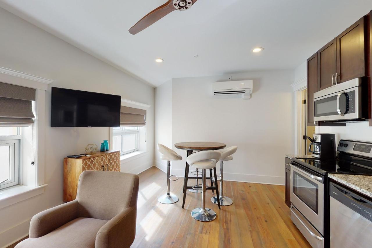 493 King Two Bedroom Suites