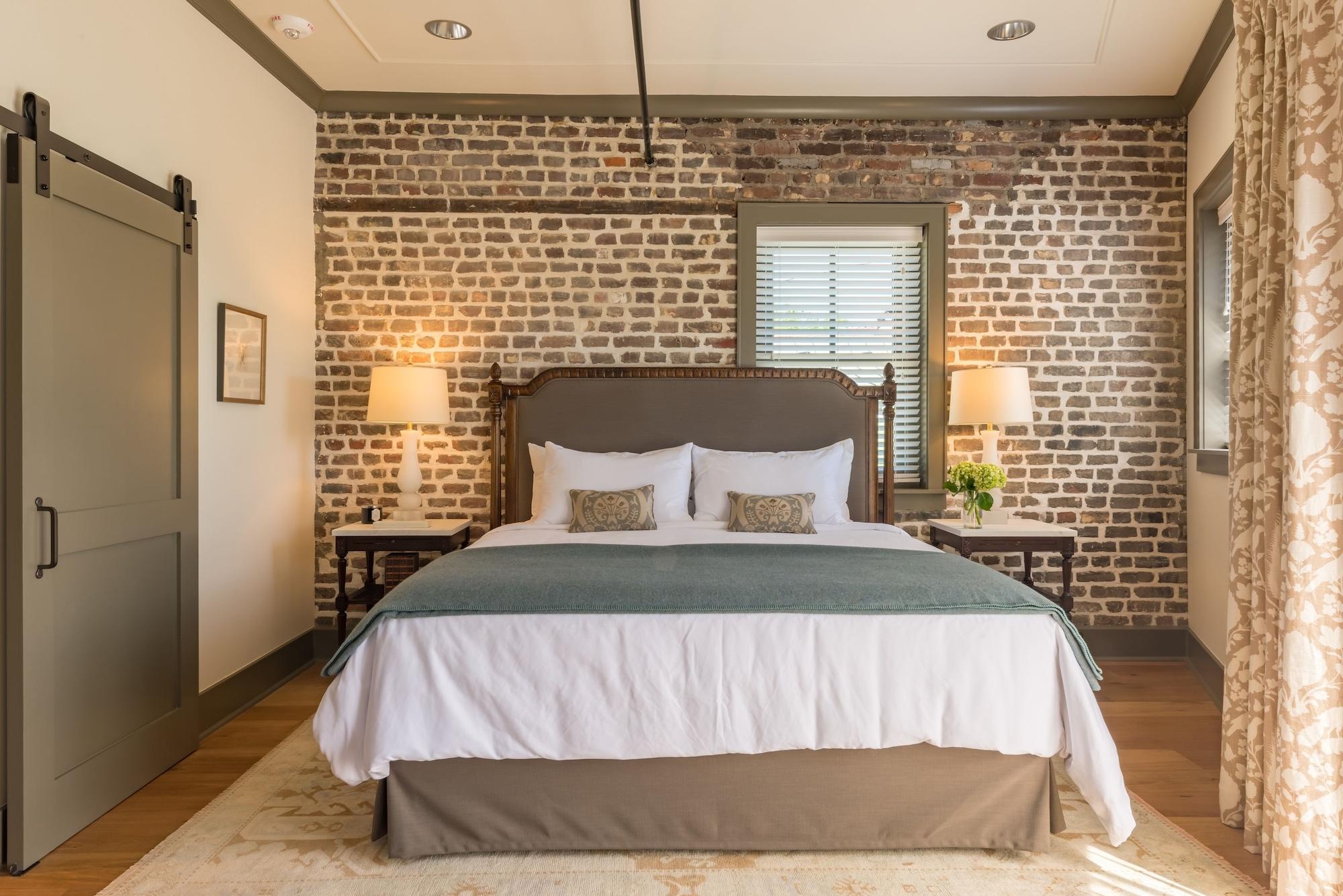 Andrew Pinckney Hotel Charleston