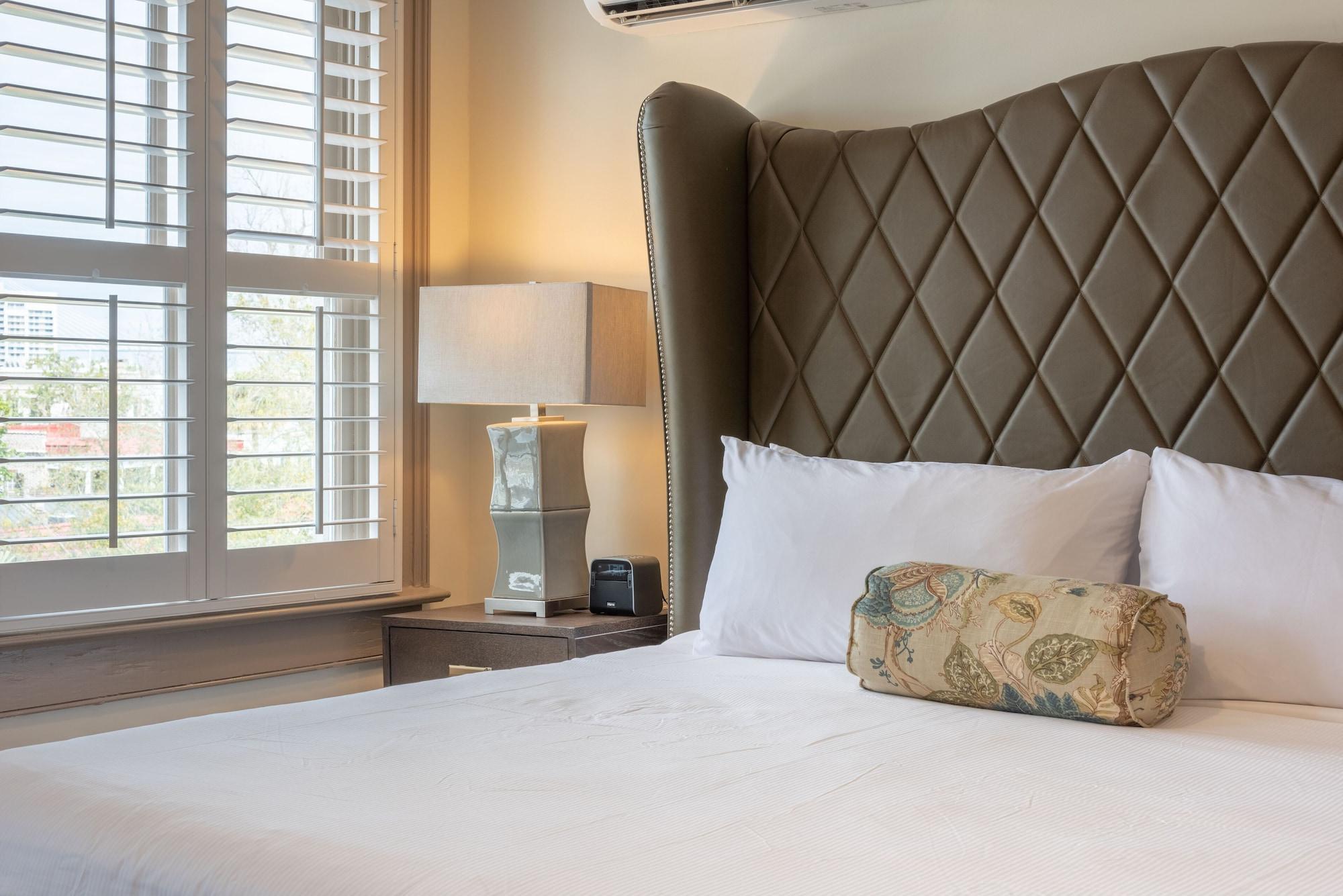 Andrew Pinckney Hotel Charleston