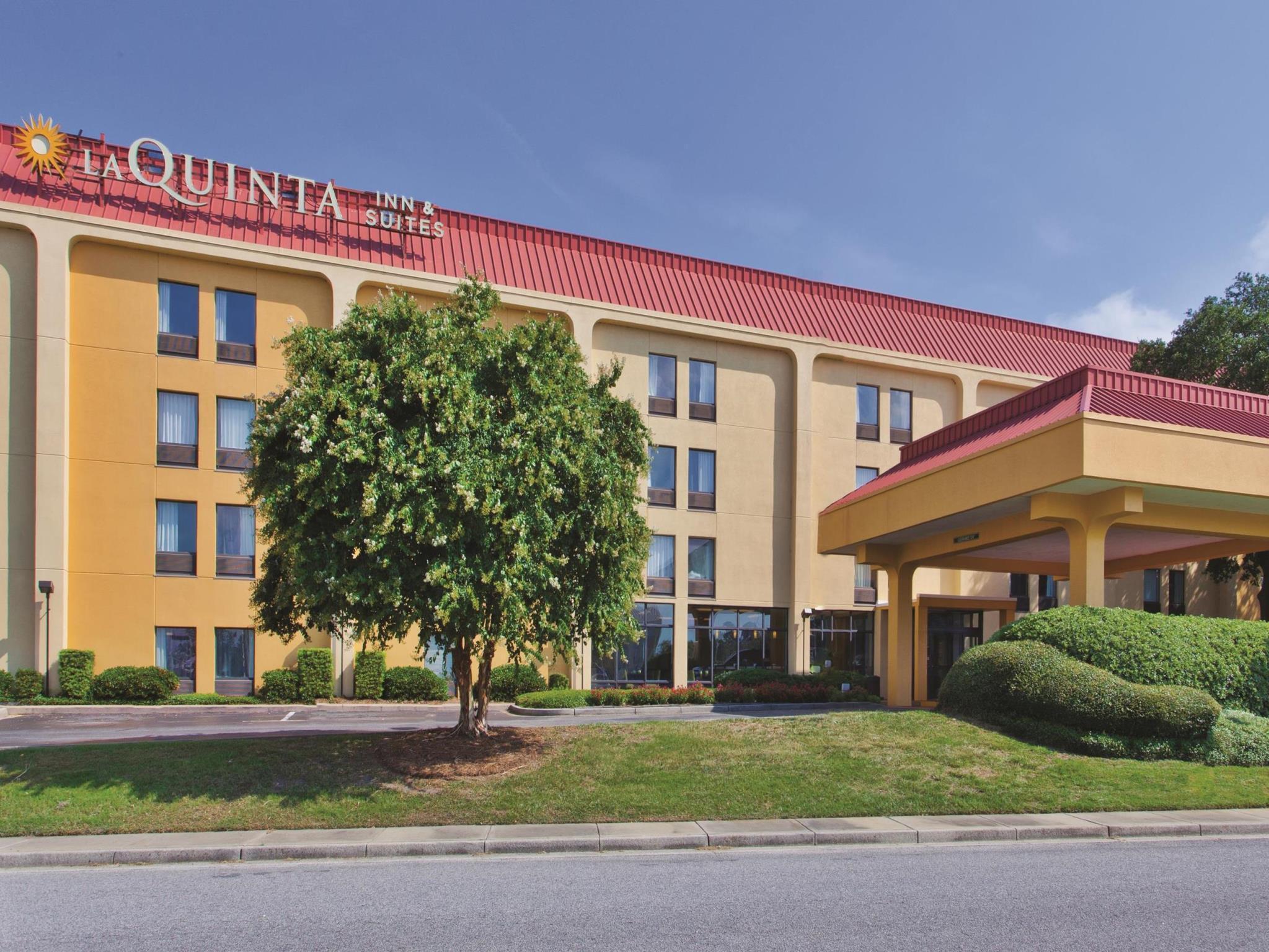 Hotel La Quinta By Wyndham Riverview