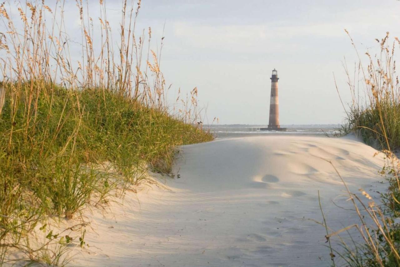 ☆live On The Water! Palmetto Palm W/ Patio - 10min To Downtown & Beaches☆ Charleston
