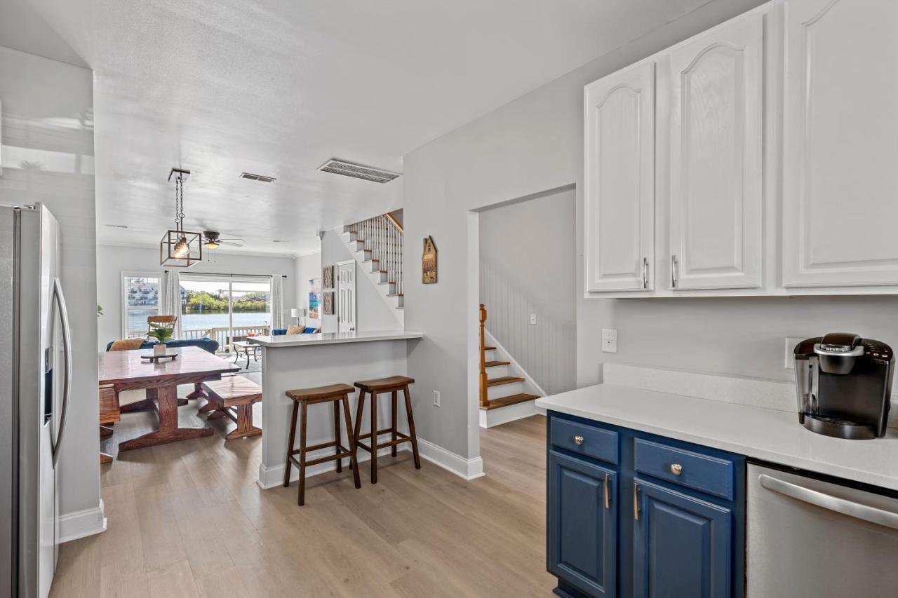 ☆live On The Water! Palmetto Palm W/ Patio - 10min To Downtown & Beaches☆ Charleston