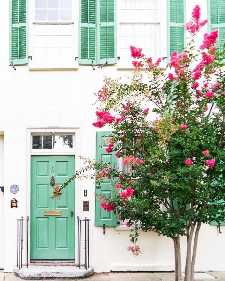 ☆live On The Water! Palmetto Palm W/ Patio - 10min To Downtown & Beaches☆ Holiday home