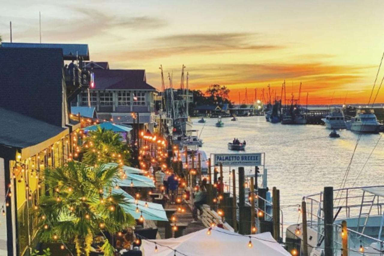 Holiday home ☆live On The Water! Palmetto Palm W/ Patio - 10min To Downtown & Beaches☆ Charleston