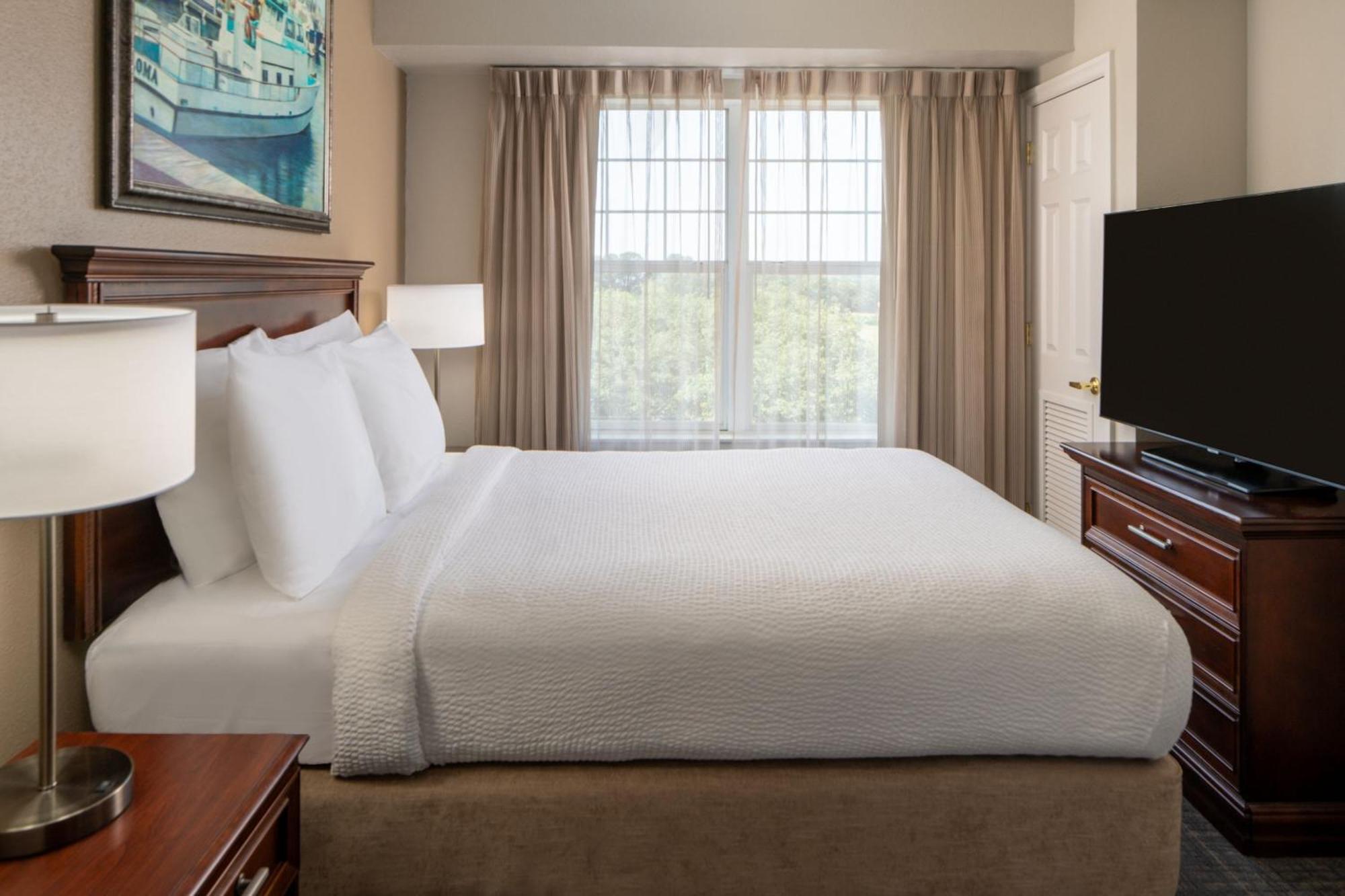 Riverview 3*
