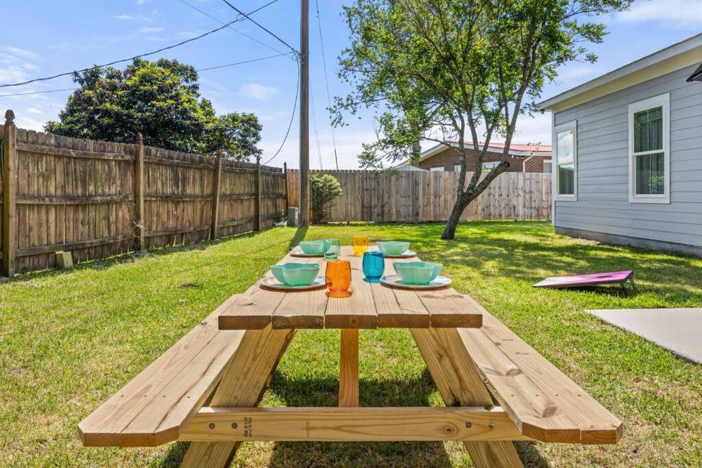 Rainbow Oaks House Charleston