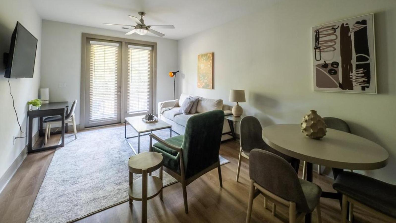 Landing At Avalon At Island - 1 Bedroom In Apartment