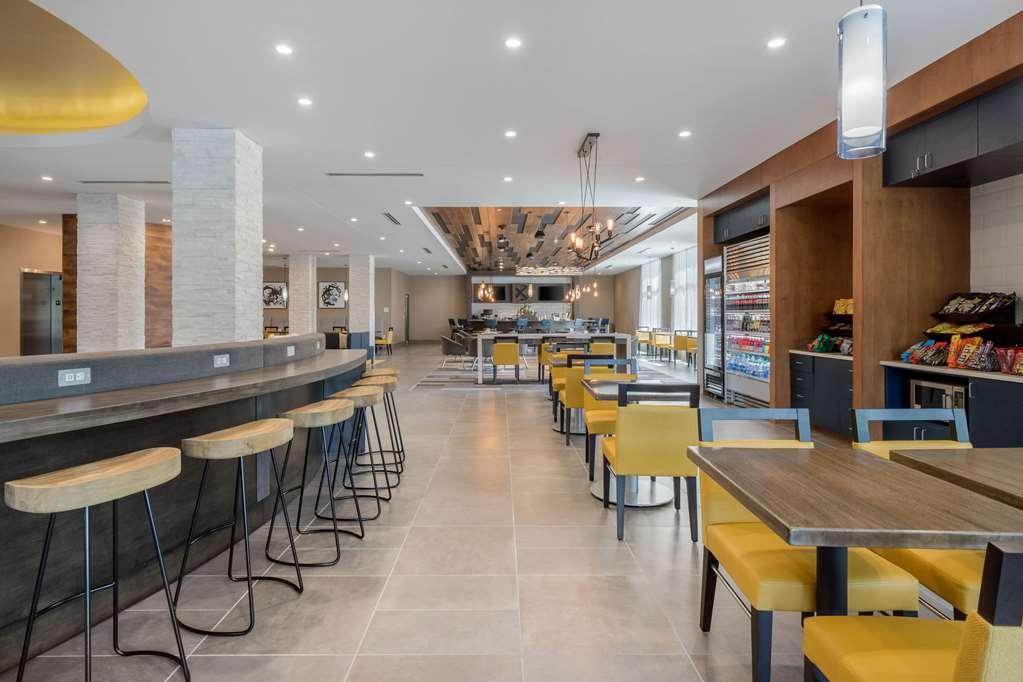 Cambria Mount Pleasant - Hotel