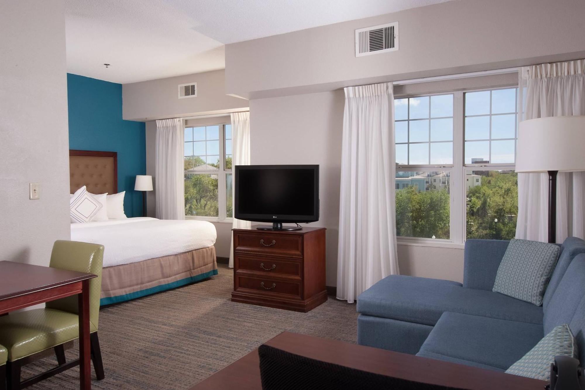 Hotel Riverview 3*