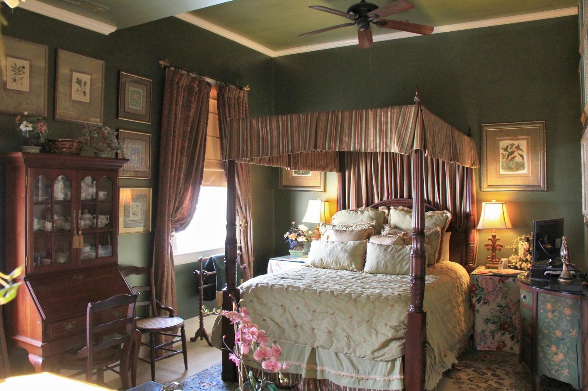 Bed & Breakfast 22 Charlotte 4*