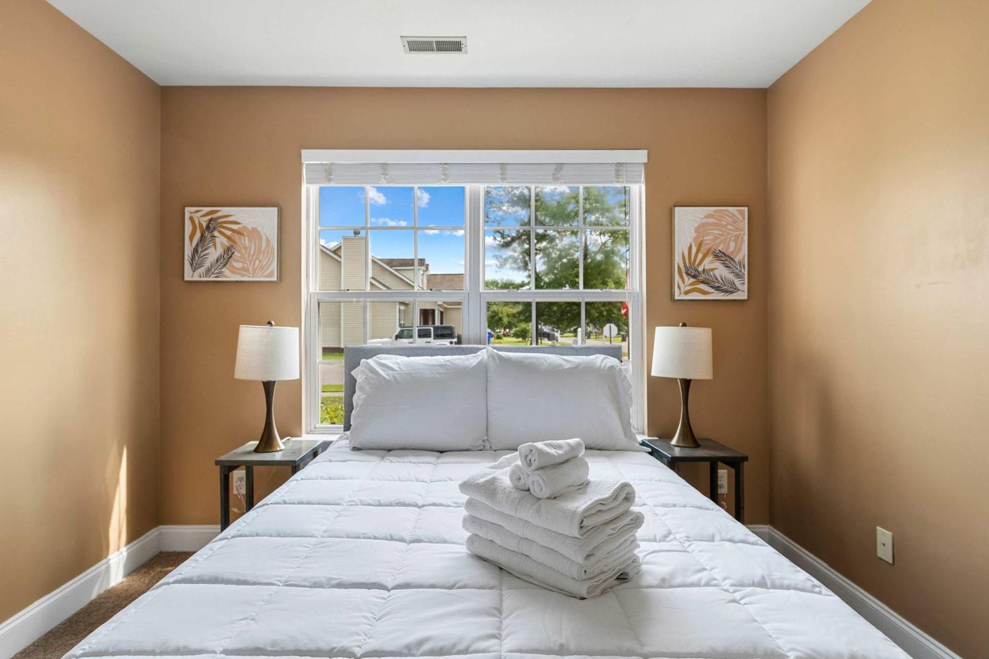 Near Airport-20 Min To Downtown- Chucktown Retreat *
