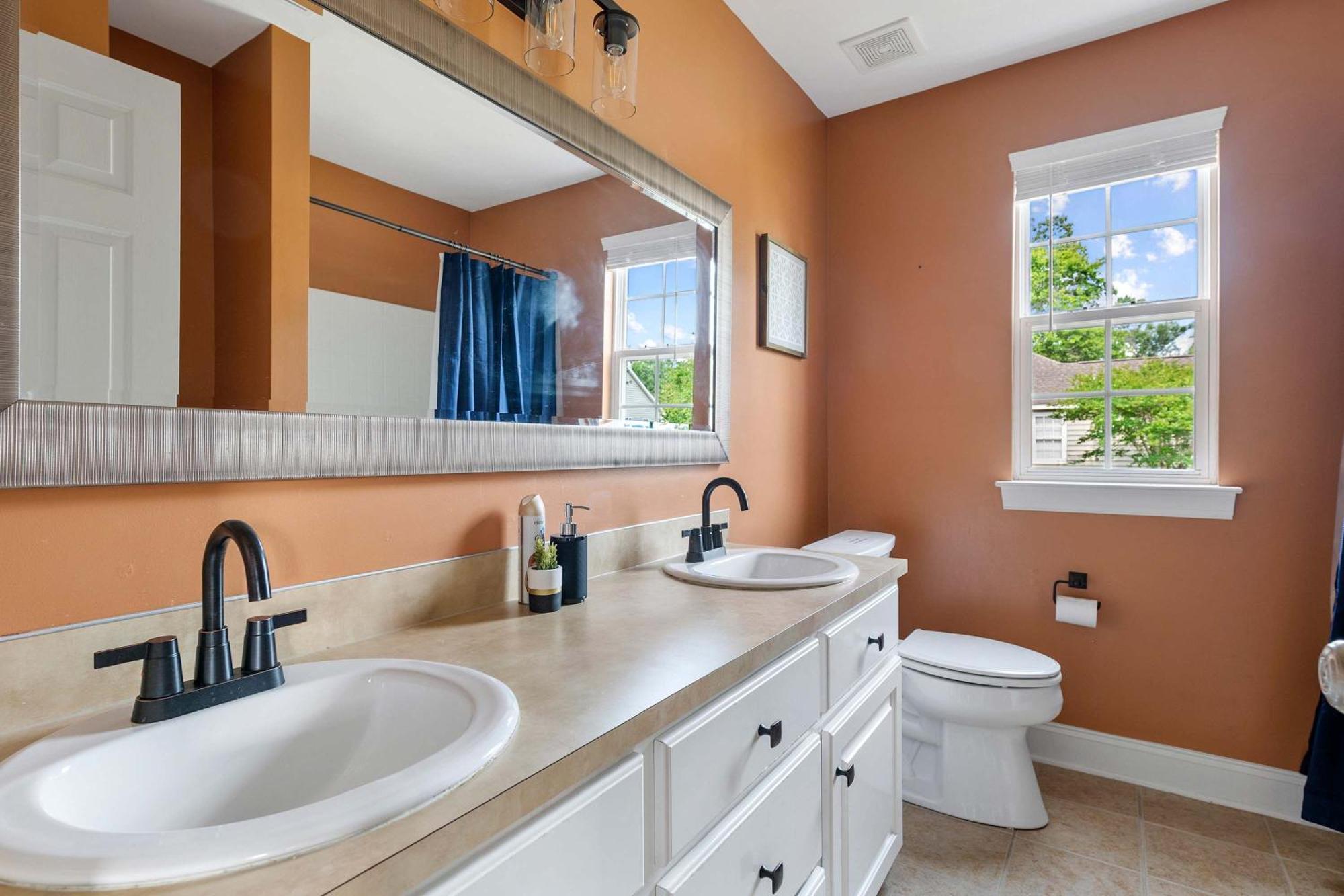 Holiday home Near Airport-20 Min To Downtown- Chucktown Retreat *