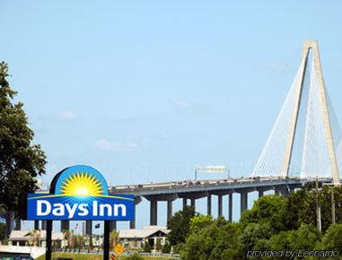 Days By Wyndham Mt Pleasant-charleston-patriots Point Charleston