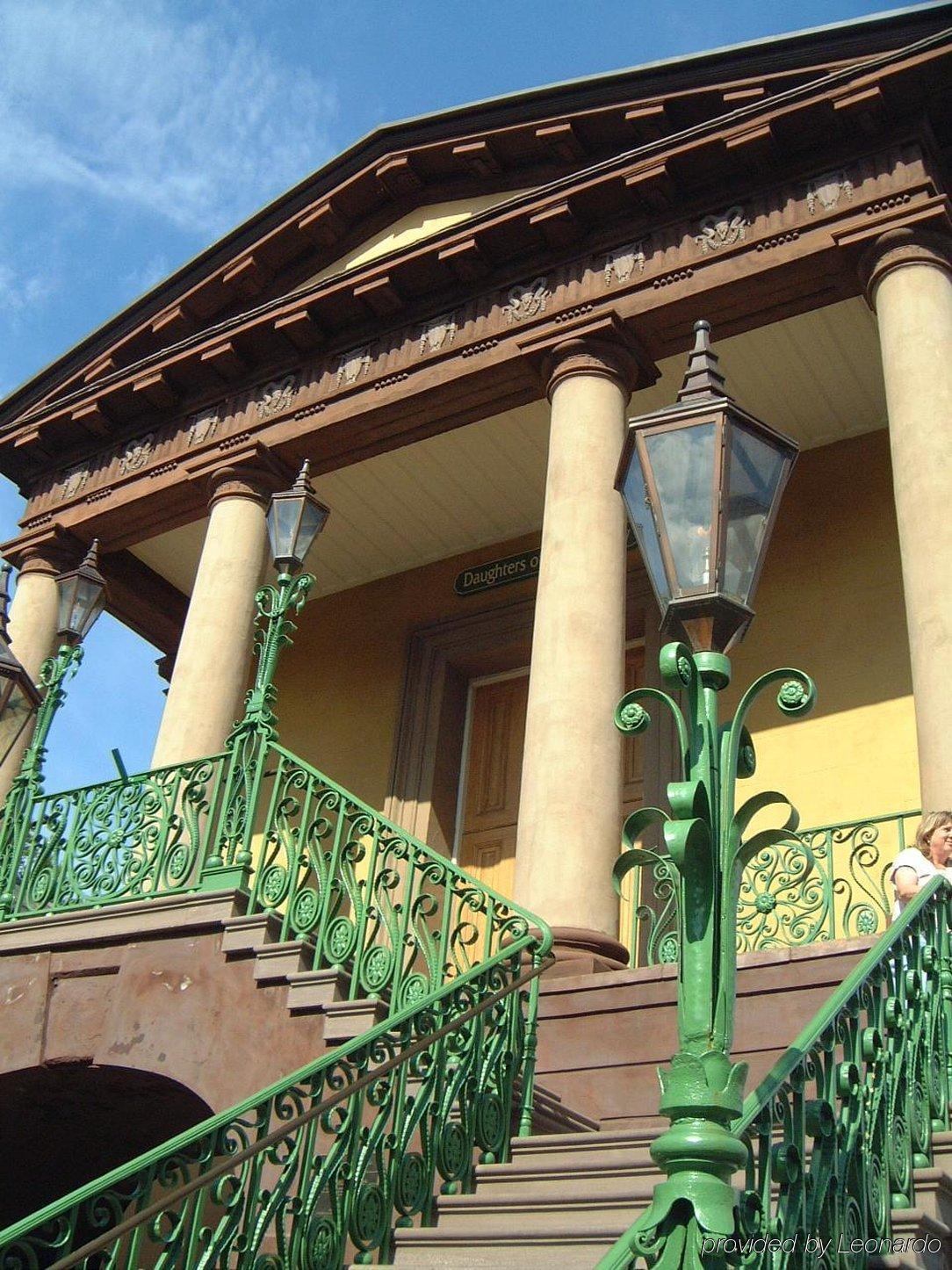 The Elliott House 4* Charleston