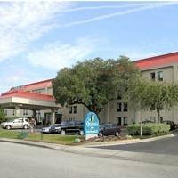 Hotel La Quinta By Wyndham Riverview 3*