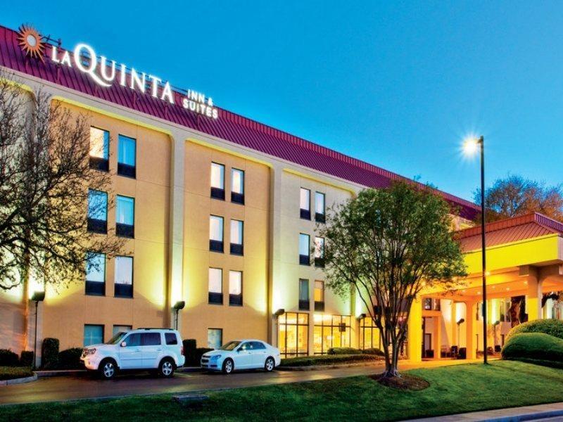 La Quinta By Wyndham Riverview Hotel