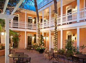 The Elliott House Hotel