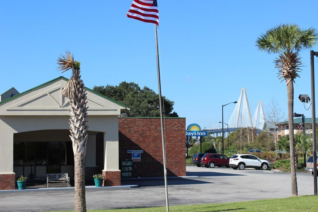 Days By Wyndham Mt Pleasant-charleston-patriots Point 2*