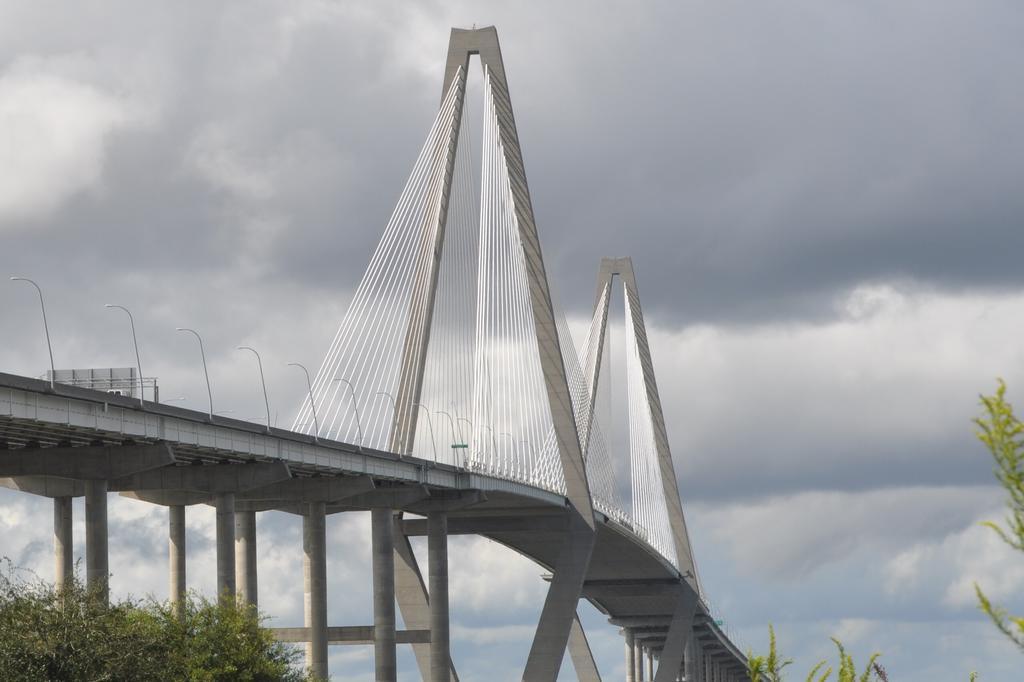 Hotel Days By Wyndham Mt Pleasant-charleston-patriots Point