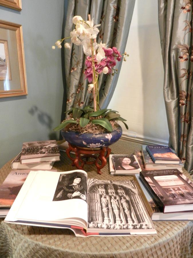 22 Charlotte Bed & Breakfast 4*