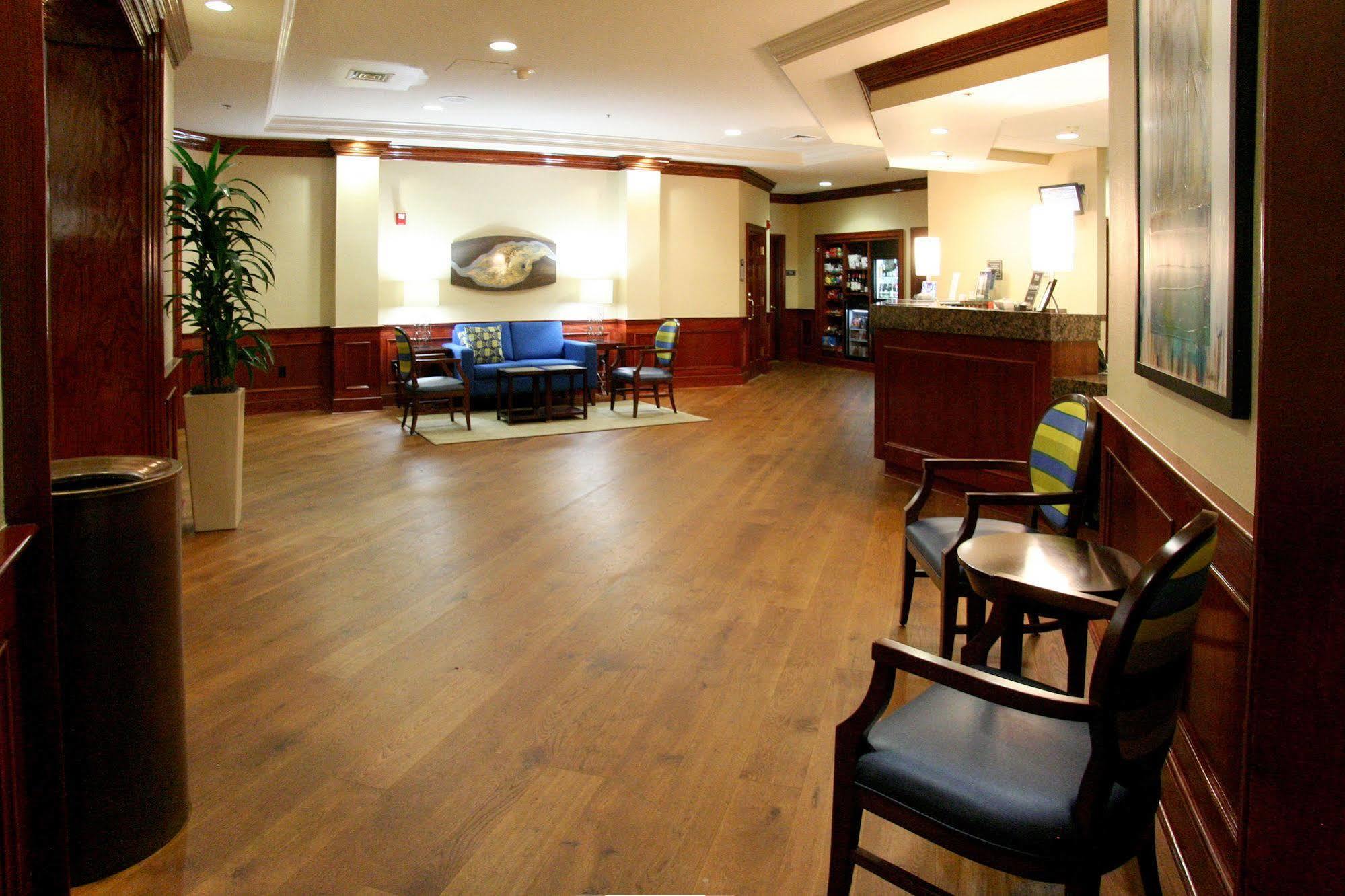 Riverview 3*