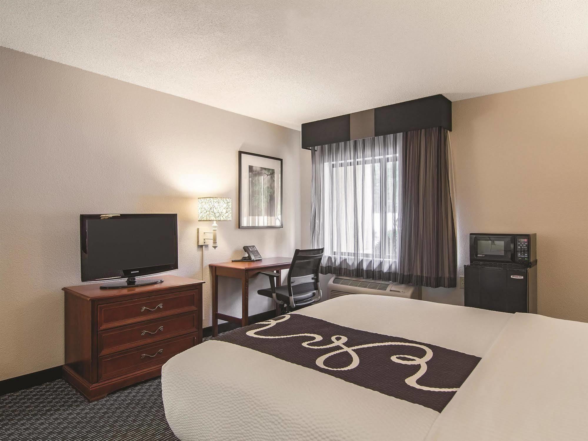 La Quinta By Wyndham Riverview