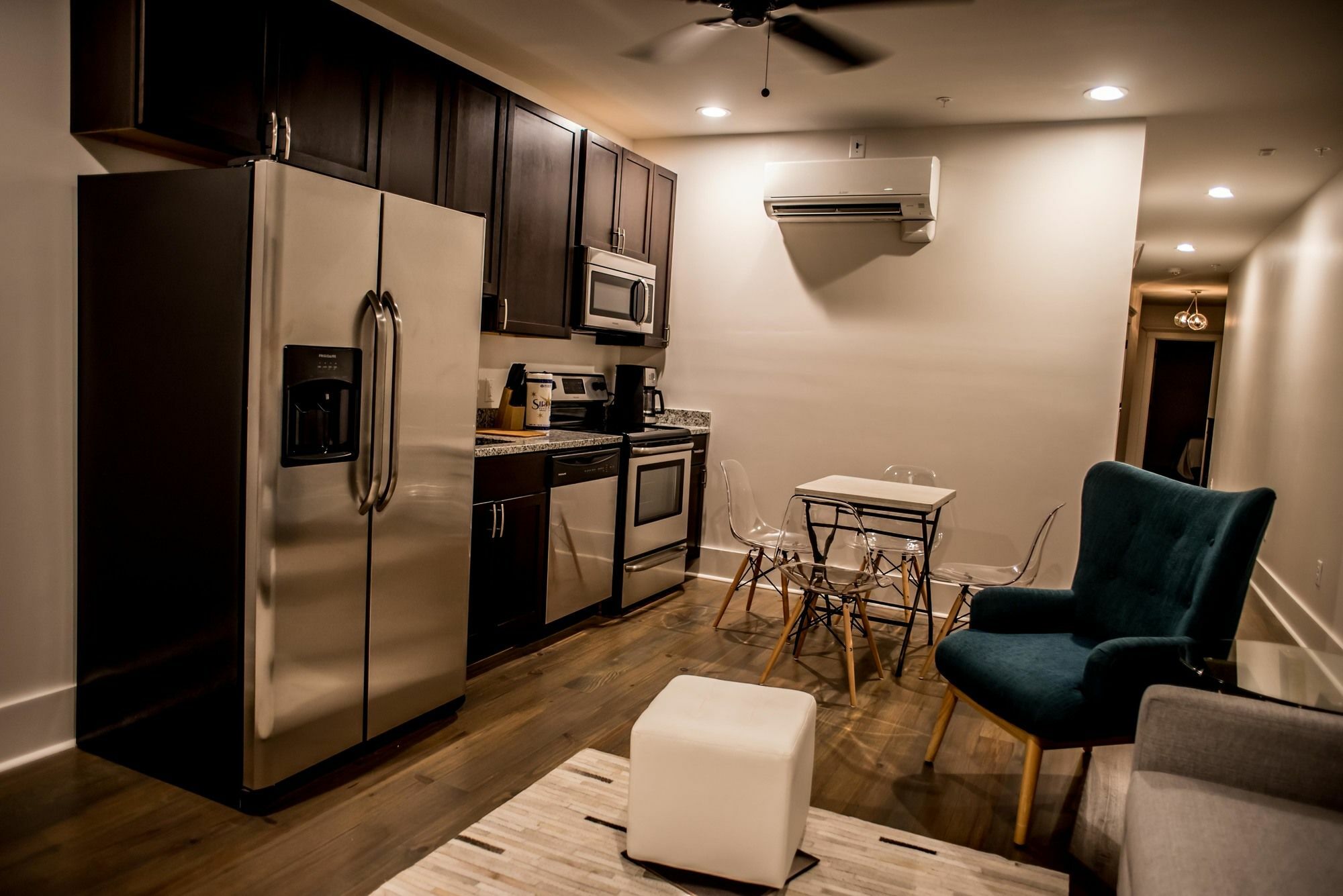 493 King Two Bedroom Suites Hotel