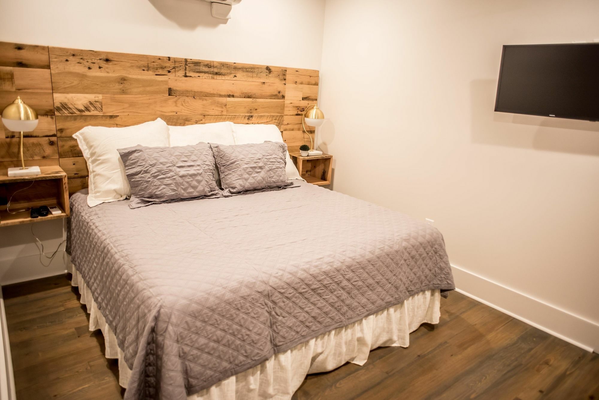 493 King Two Bedroom Suites Hotel Charleston