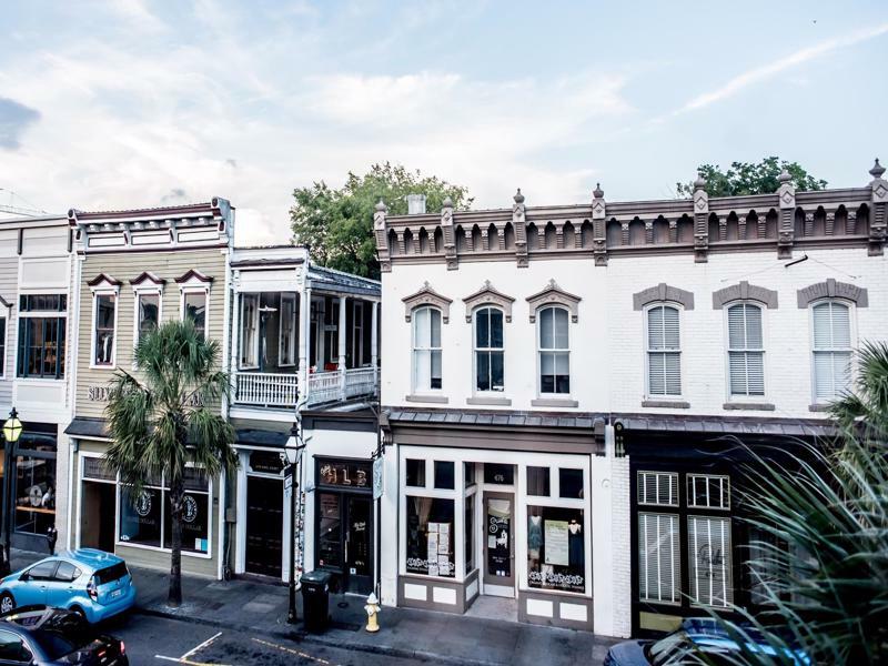 Hotel 493 King Two Bedroom Suites 3*