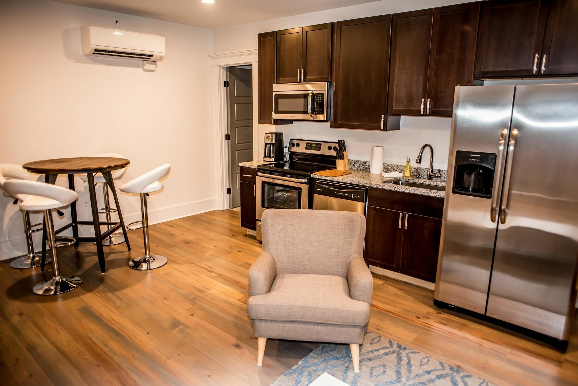 Hotel 493 King Two Bedroom Suites