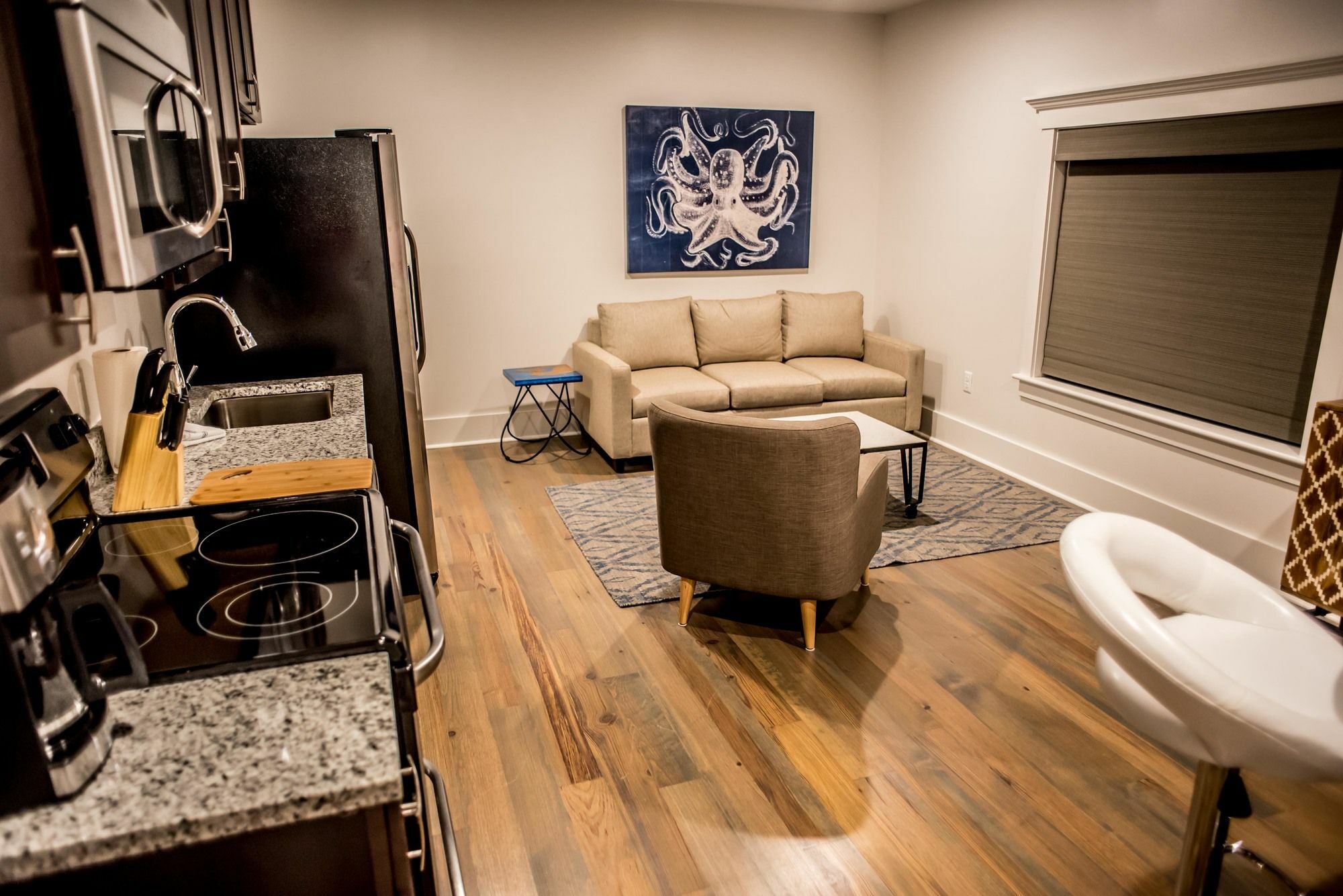 493 King Two Bedroom Suites Hotel 3*