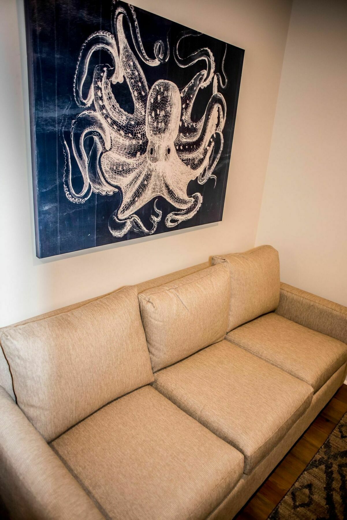 493 King Two Bedroom Suites Hotel 3*