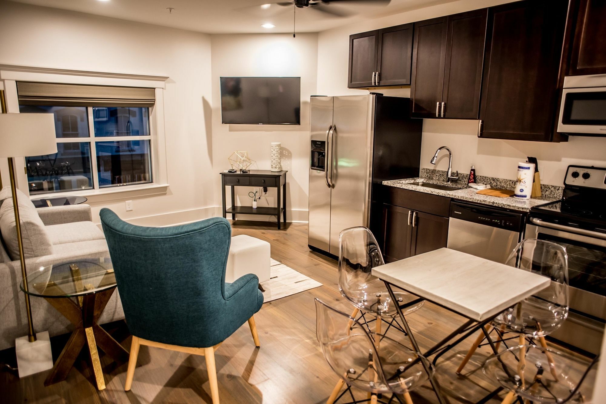Hotel 493 King Two Bedroom Suites